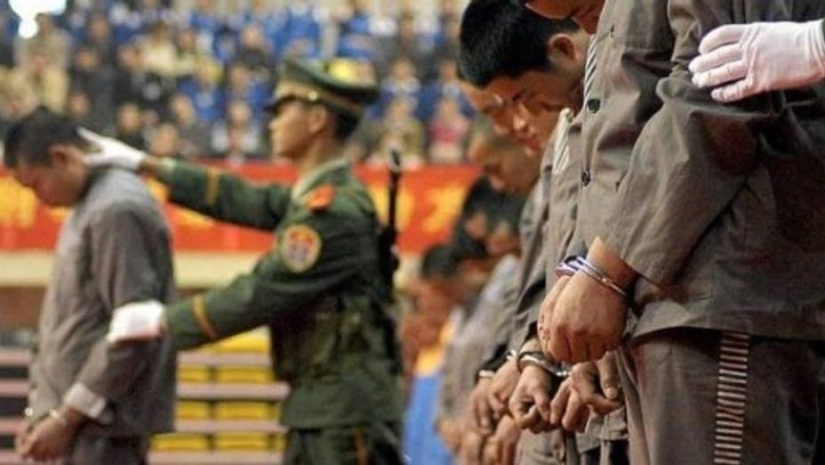 Yang Xinhai: The Story of a Serial Killer in Big Shoes Yang Xinhai: The Story of a Serial Killer in Big Shoes