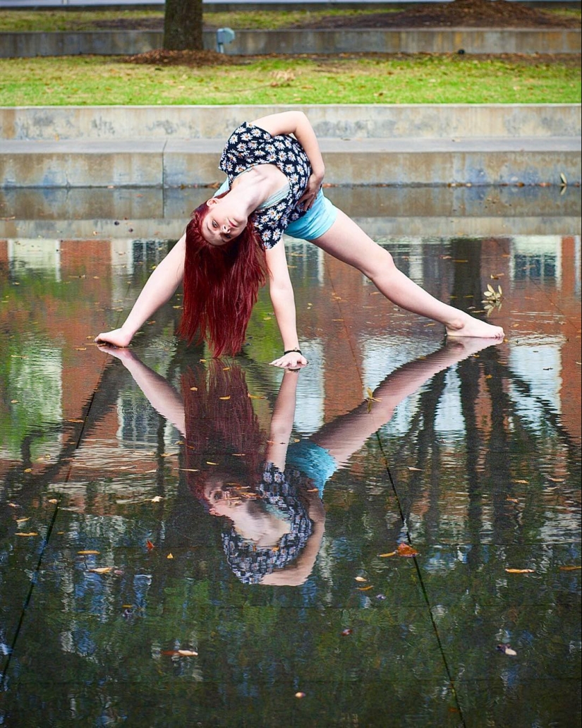 Young ballerinas on the streets of Dallas