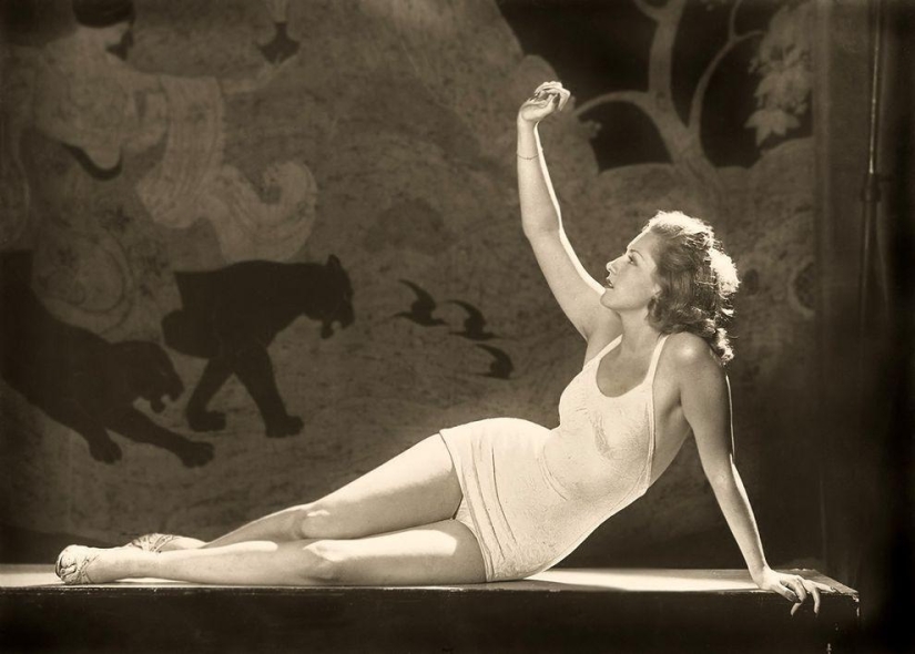 "Ziegfeld Girls": the sexiest Broadway actresses of the 1920s "Ziegfeld Girls": the sexiest Broadway actresses of the 1920s