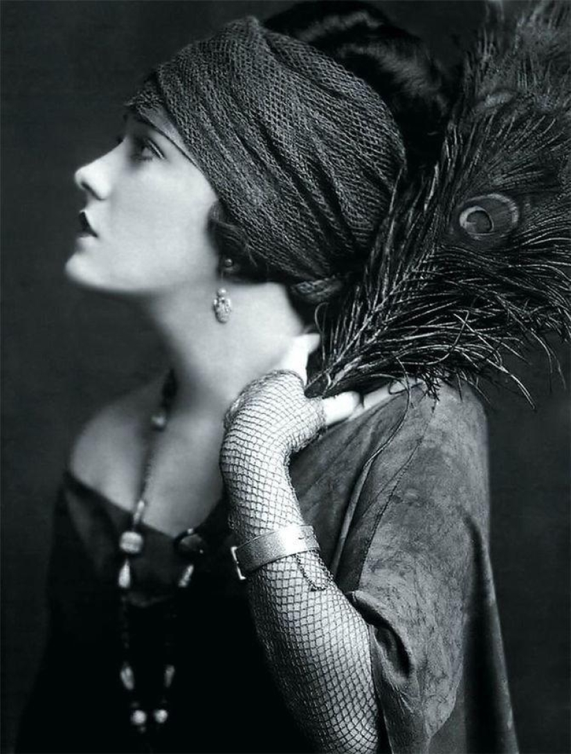 "Ziegfeld Girls": the sexiest Broadway actresses of the 1920s "Ziegfeld Girls": the sexiest Broadway actresses of the 1920s