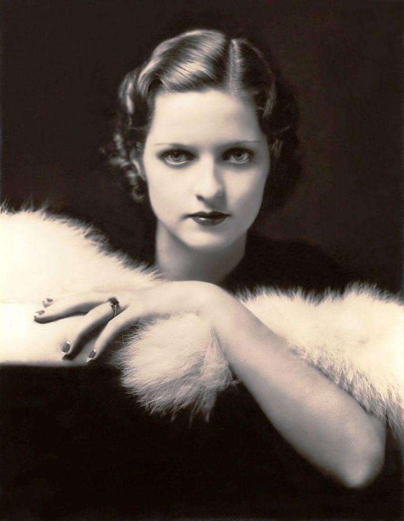 "Ziegfeld Girls": the sexiest Broadway actresses of the 1920s "Ziegfeld Girls": the sexiest Broadway actresses of the 1920s